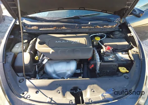 2014 Dodge Dart Gt z USA, uszkodzony, nr VIN 1C3CDFEB5ED802465